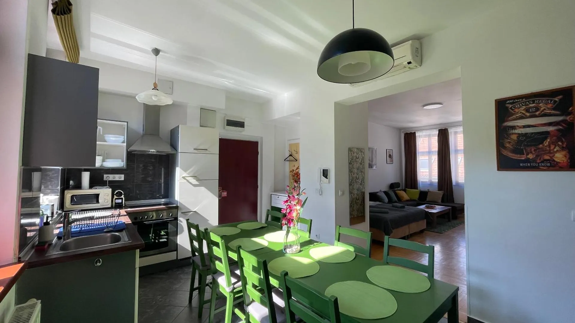Dobhouse16 #Downtown #Nightlife #Partyzone Apartment Budapest